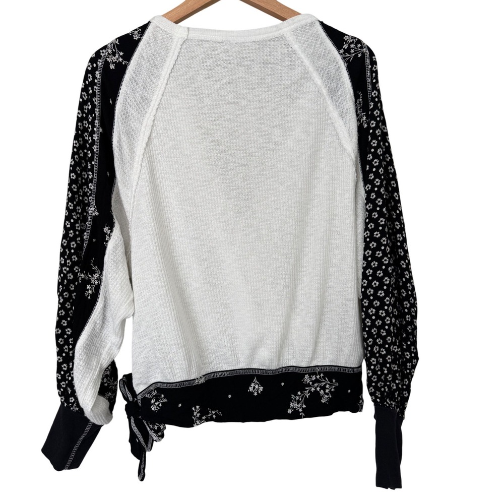 Free People Auxton Thermal Wrap Top Black White Waffle‎ Knit Size Small - Picture 5 of 8